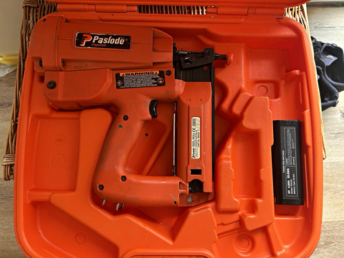 Paslode im250 16ga - 16ga, straight
